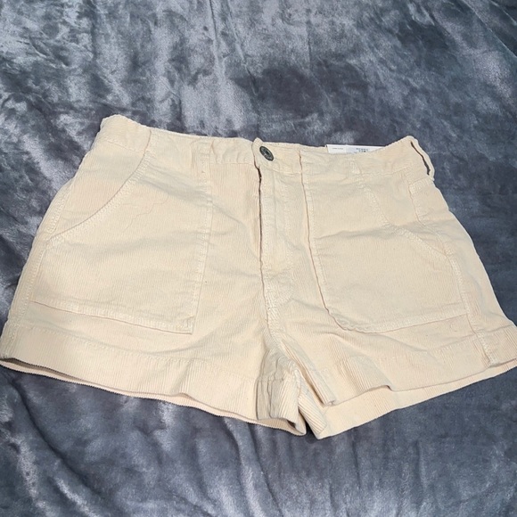 American Eagle Outfitters Pants - NWT American Eagle Super Hi-Rise Shorts